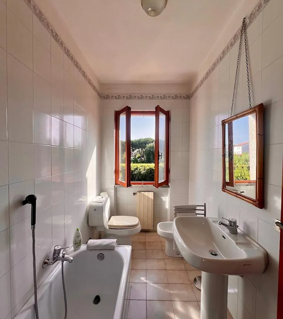 Villino Cocca Villa Marina di Massa Italy